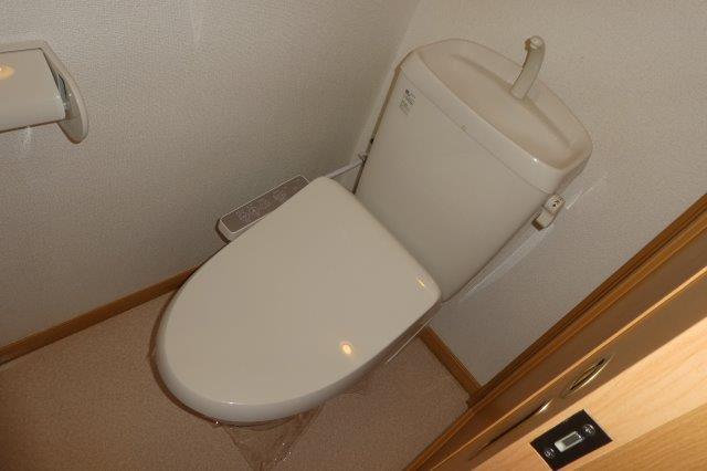 トイレ　ウォシュレット