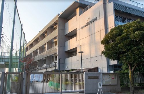中学校　墨田区立桜堤中学校（中学校）まで877m