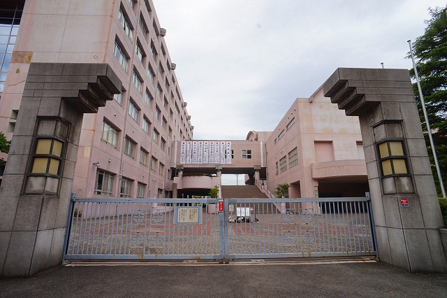 高校・高専　神奈川県立横浜平沼高等学校（高校・高専）まで196m