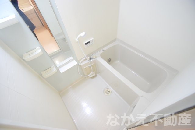 バス・シャワールーム　ゆったり過ごせるお風呂です