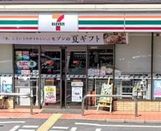 コンビニ　セブンイレブン豊中中桜塚5丁目店（コンビニ）まで170m