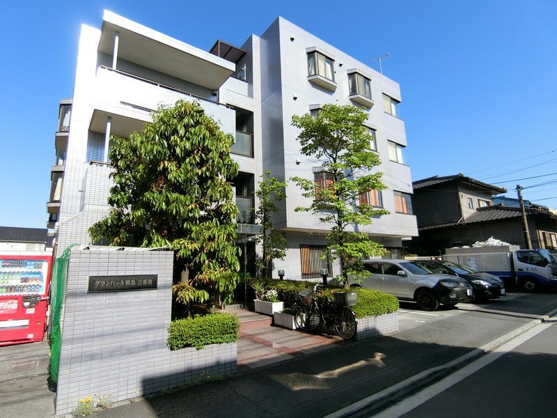 建物外観　こちらが外観です♪