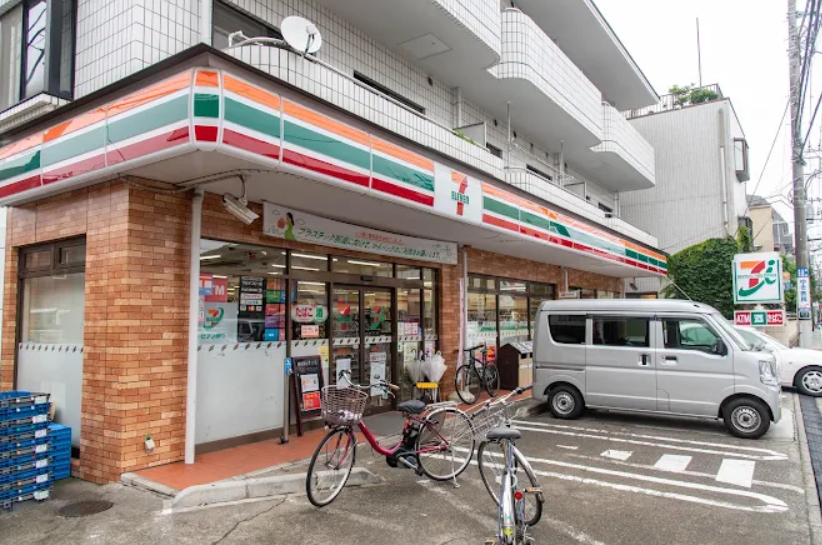 コンビニ　セブンイレブン練馬関町東1丁目店（コンビニ）まで85m