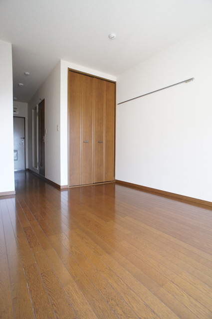 その他部屋・スペース　落ち着いた雰囲気で寝室向きのお部屋です♪