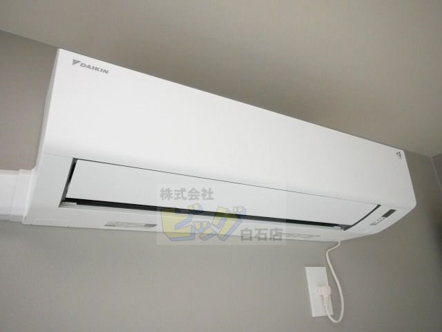 その他設備　エアコン完備で暑い夏も快適です♪