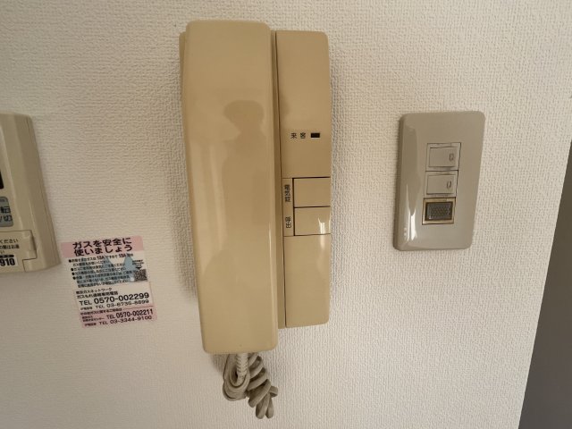 その他　インターホンです