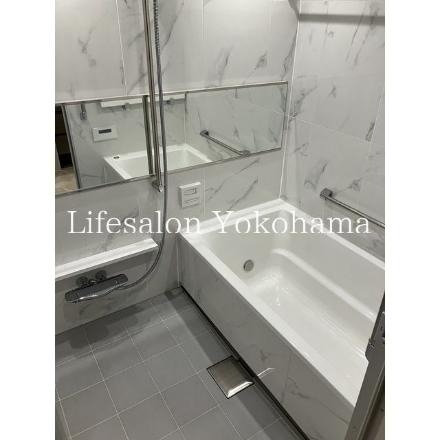 THE YOKOHAMA FRONT TOWERの風呂写真