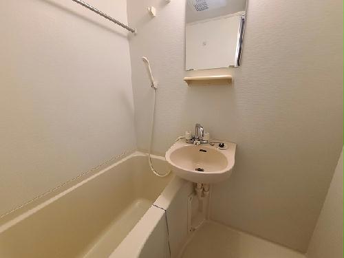 バス・シャワールーム　現状優先