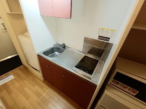 キッチン　実際のキッチンは設備・仕様が異なる場合がございます