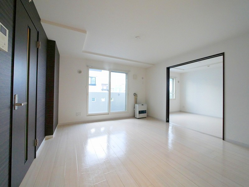 眺望　大きな窓があり明るく気持ちが良いです♪