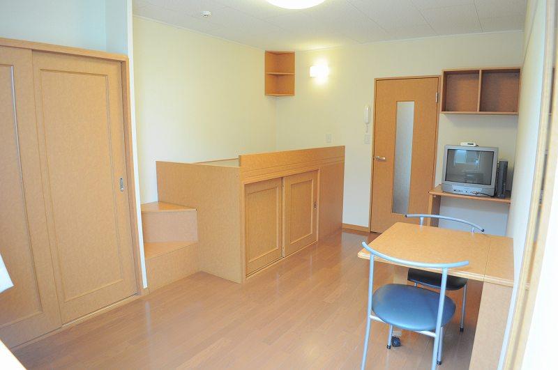 居室・リビング　2Fはカーペット仕様となります