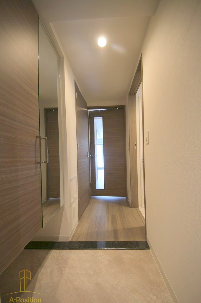 玄関　ラ・ピシーヌ南堀江