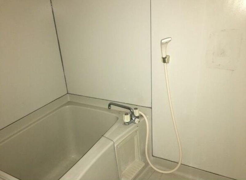 バス・シャワールーム　図面と現状に相違がある場合には現状を優先