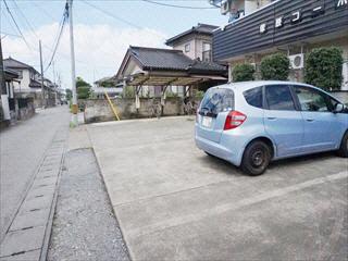 【塚原コーポIIの駐車場】