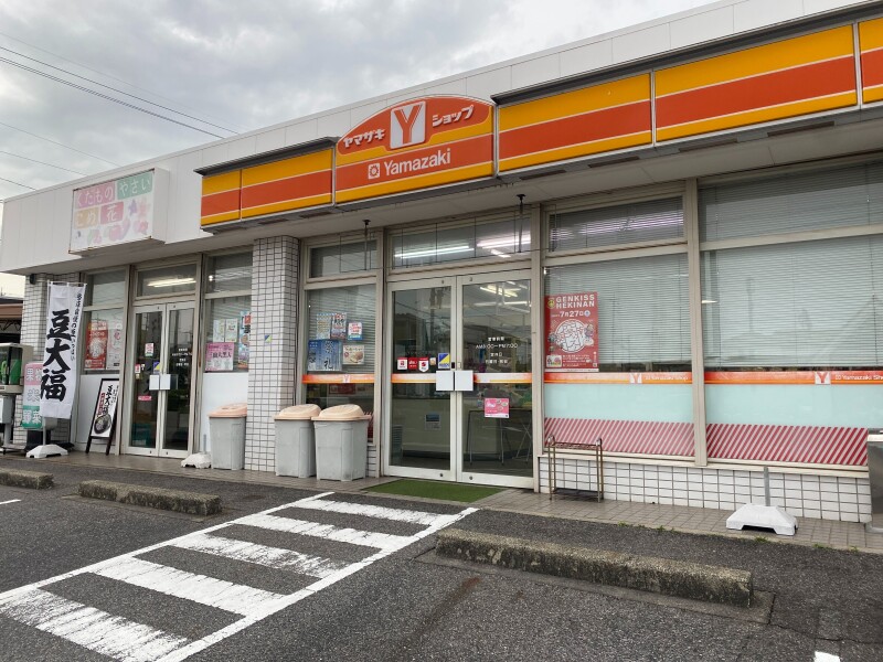 【碧南市堀方町のアパートのコンビニ】