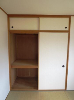収納　和室側　収納
