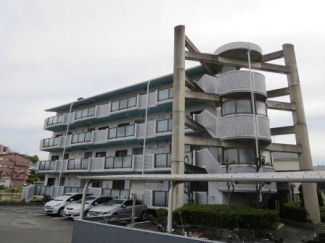 建物外観　ファミールコート