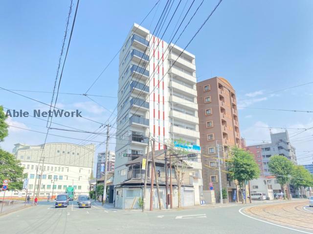 熊本市中央区新町のマンションの建物外観