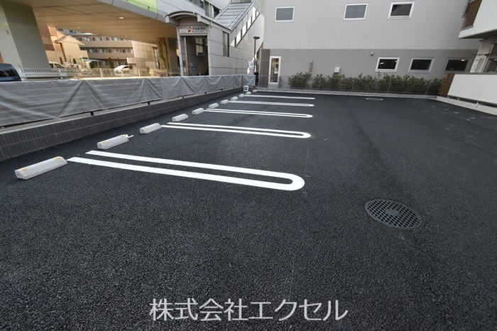 駐車場　敷地内駐車場