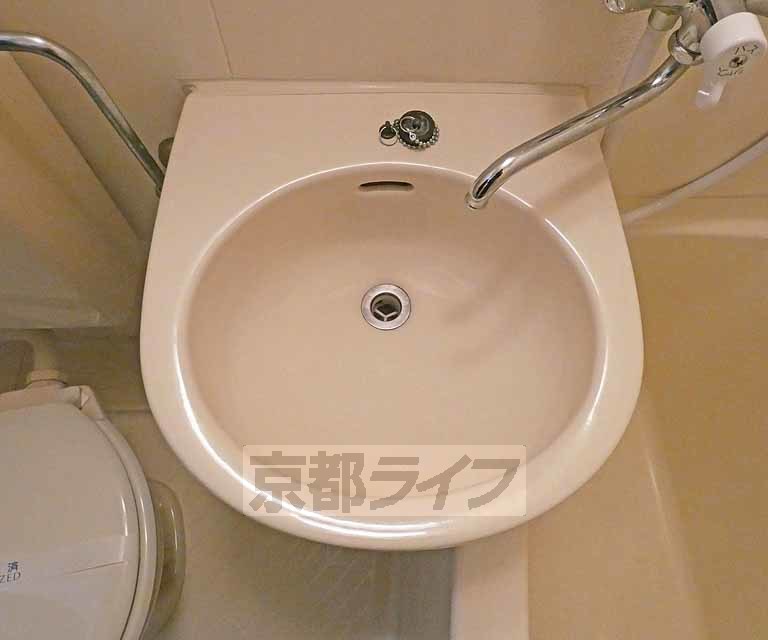 洗面設備　洗面所です