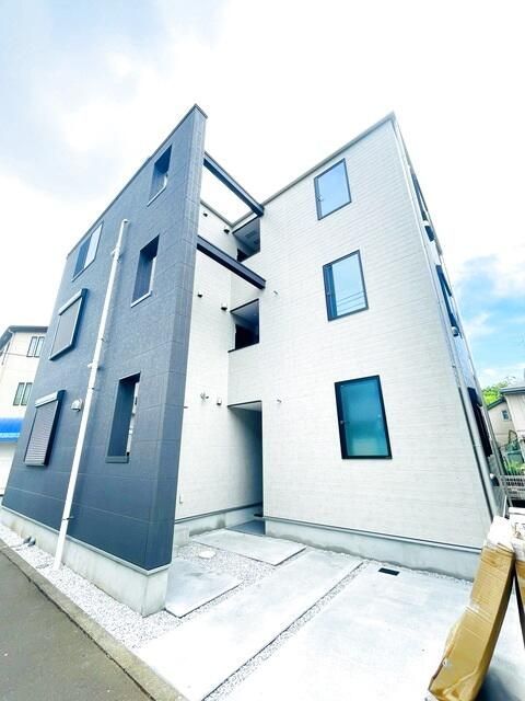 建物外観　初めての一人暮らし、貴方だけのお気に入り空間を作りましょう♪
