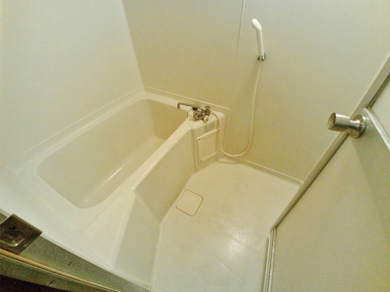 バス・シャワールーム　参考：他号室写真