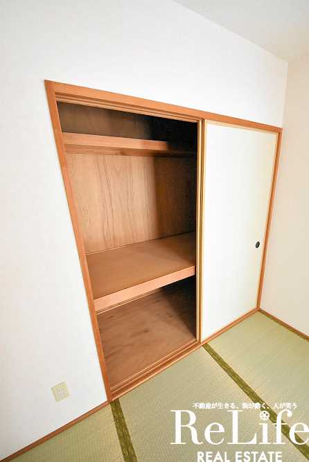 サンプラザ神楽の内装写真