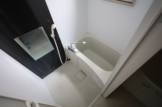 バス・シャワールーム　※別部屋の写真です