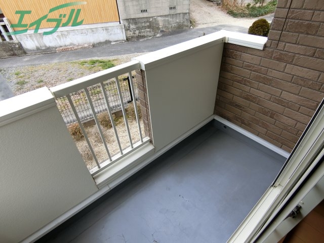 バルコニー　同型反転タイプのお写真です