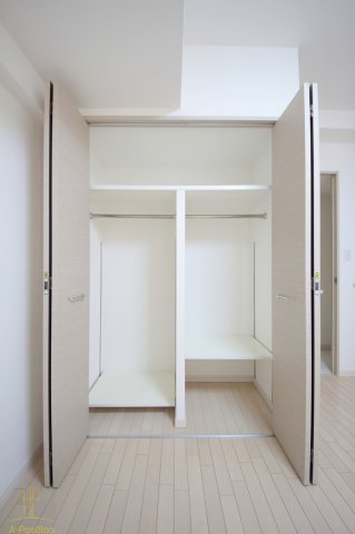 収納　アーデン西天満