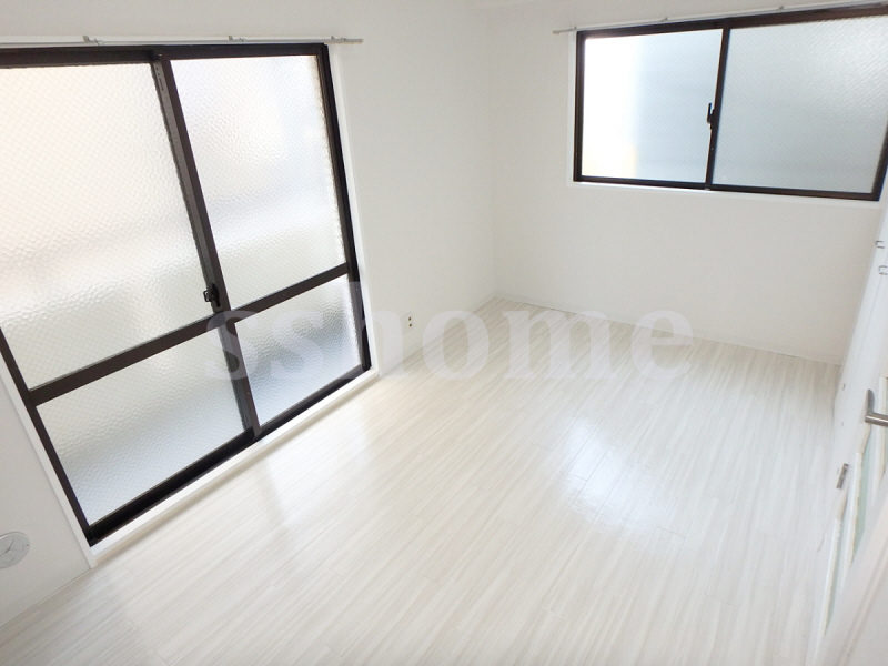 居室・リビング　日当たり良好なお部屋です♪