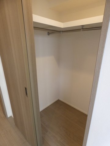 収納　※反転タイプの写真を使用しています。