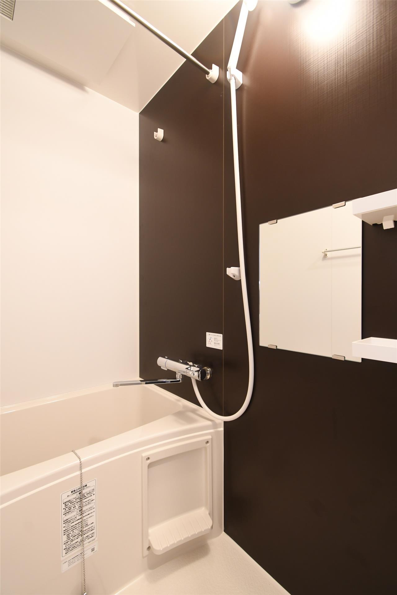 バス・シャワールーム　浴室