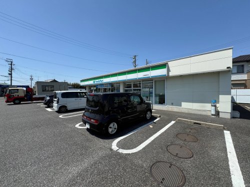 コンビニ　ファミリーマート 江南東野町店（コンビニ）まで321m