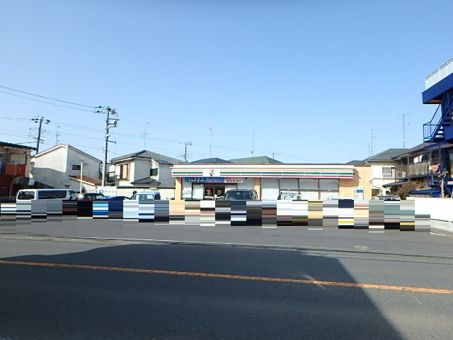 コンビニ　セブン－イレブン　横浜和泉町三ツ俣店（コンビニ）まで800m