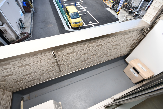 バルコニー　バルコニー