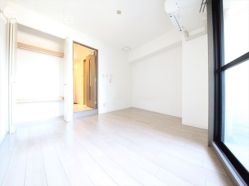 居室・リビング　内装