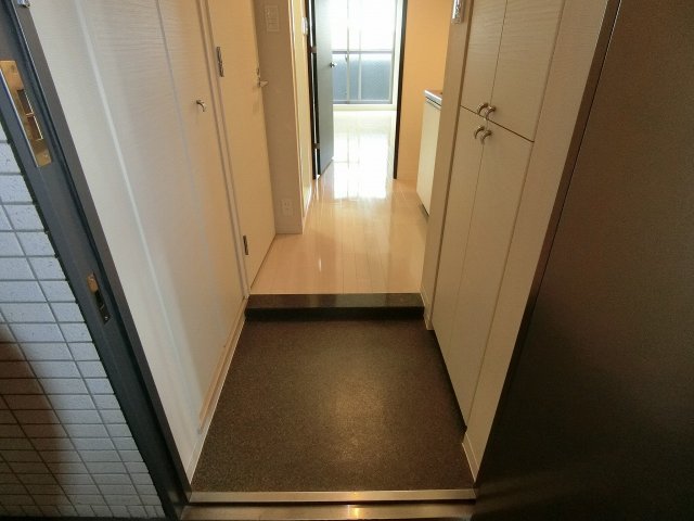 玄関　※別号室参考画像