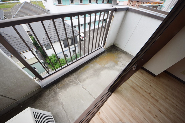 バルコニー　～今日は干すぞー～