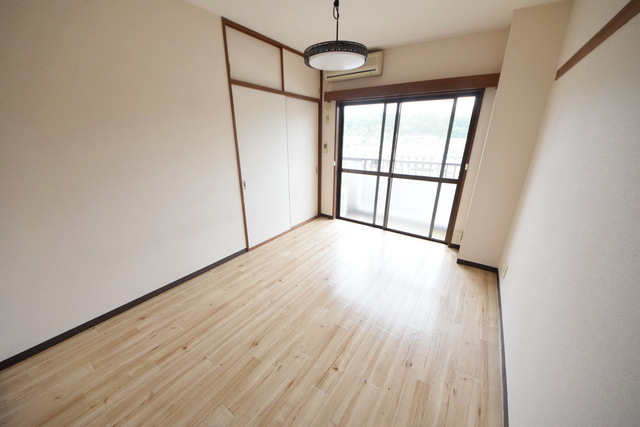 居室・リビング　～是非一度ご内見ください～