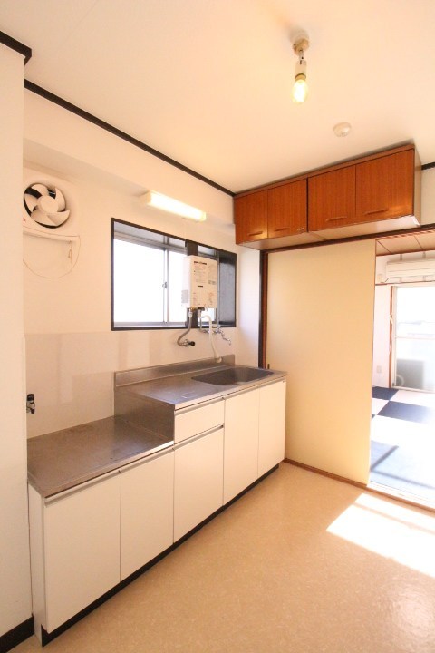 キッチン　別室参考写真