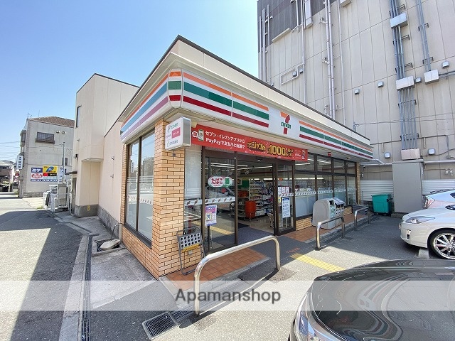 コンビニ　セブンイレブン（コンビニ）まで184m