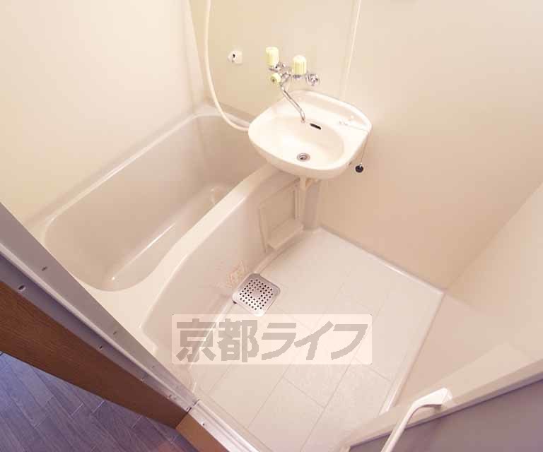 バス・シャワールーム　セパレートバスですよ