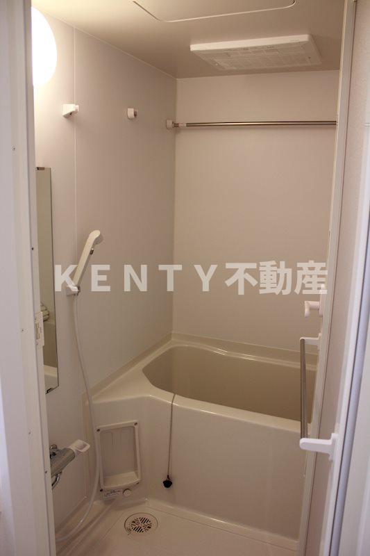 バス・シャワールーム　日々の疲れを癒すお風呂付です