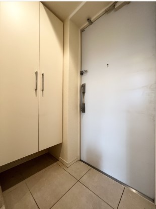 玄関　玄関※別部屋参考写真