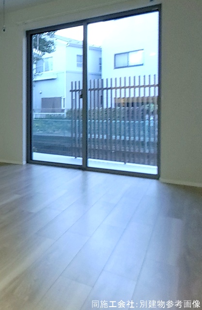 居室・リビング　開放感のあるゆったりとしたお部屋です♪※同仕様