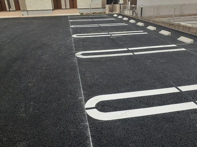 駐車場　駐車場