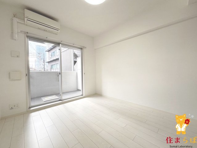 居室・リビング　「“合う暮らし”を、LINEで一緒に描こう。」