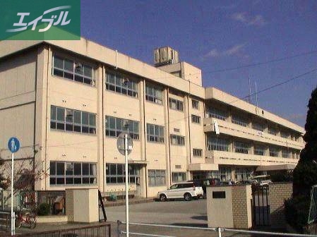 小学校　岡山市立津島小学校（小学校）まで834m