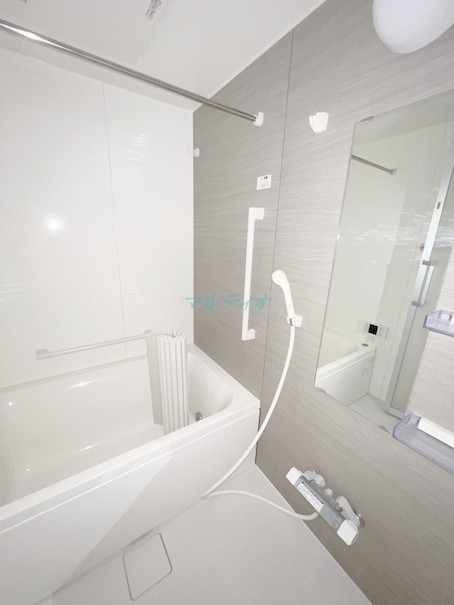 バス・シャワールーム　浴室